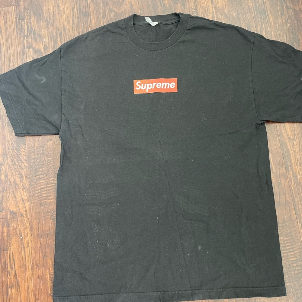 Black shirt supreme!